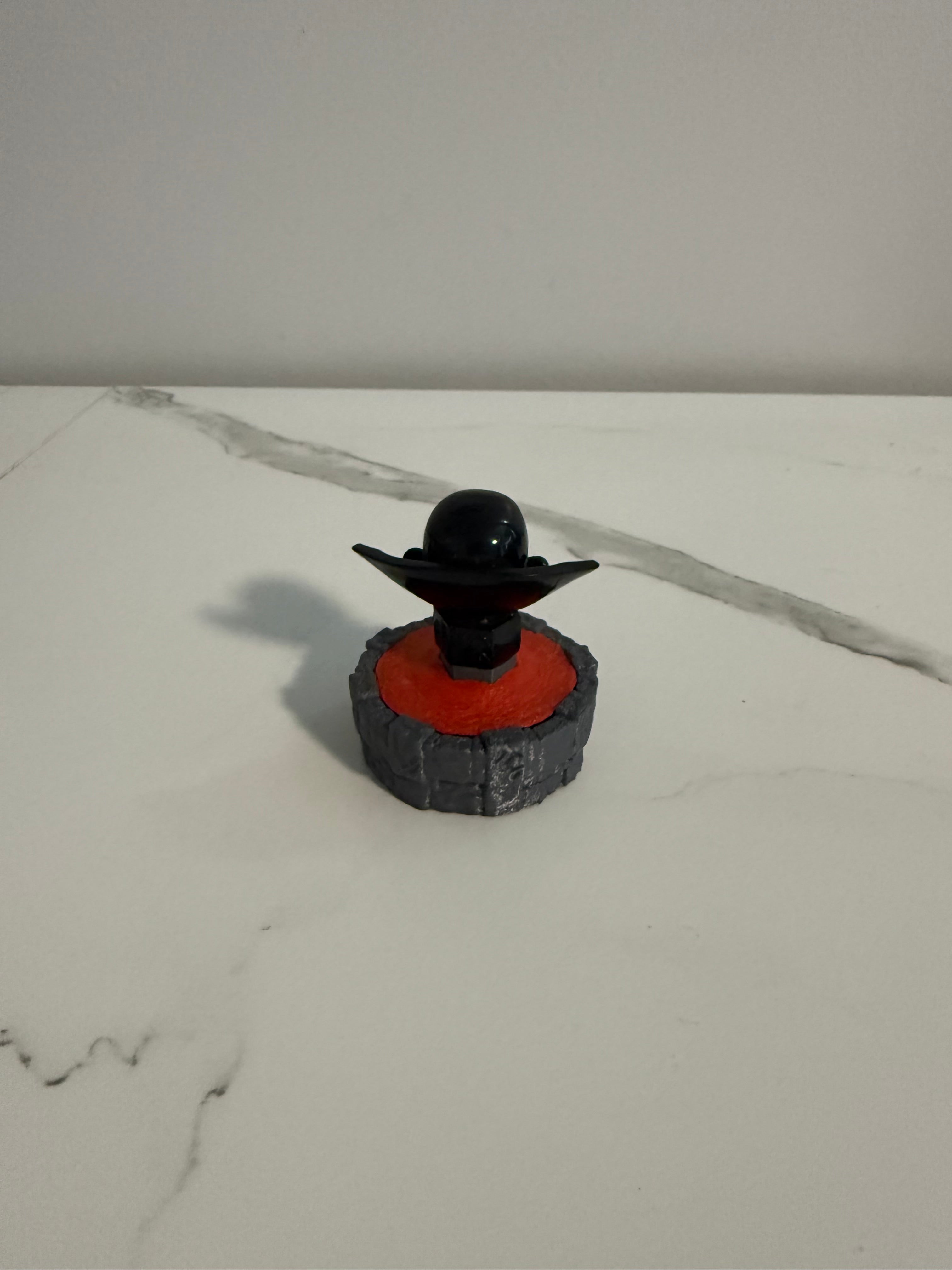 Kaos Trap Holder (Red Portal)