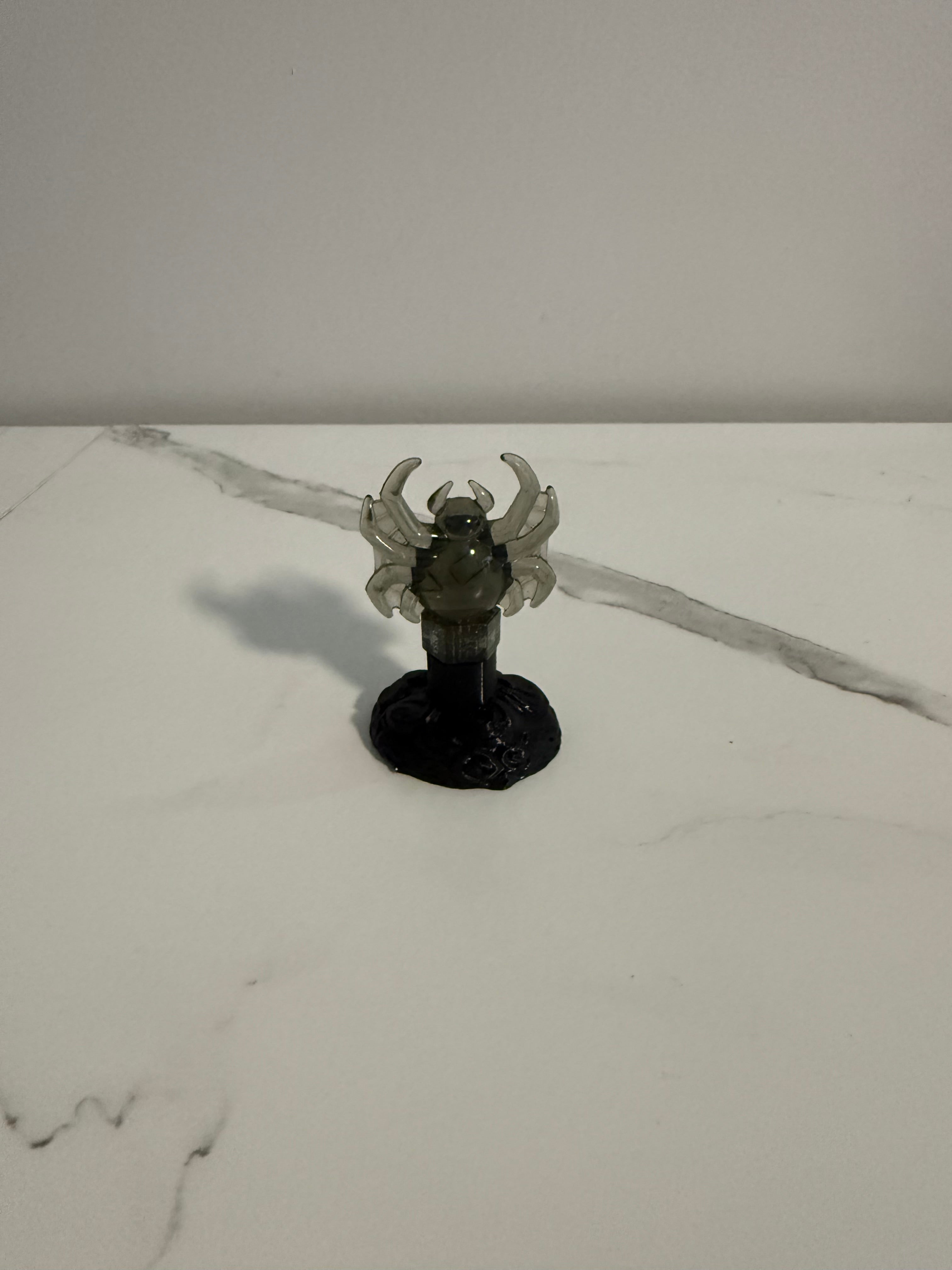 Dark Trap Holder