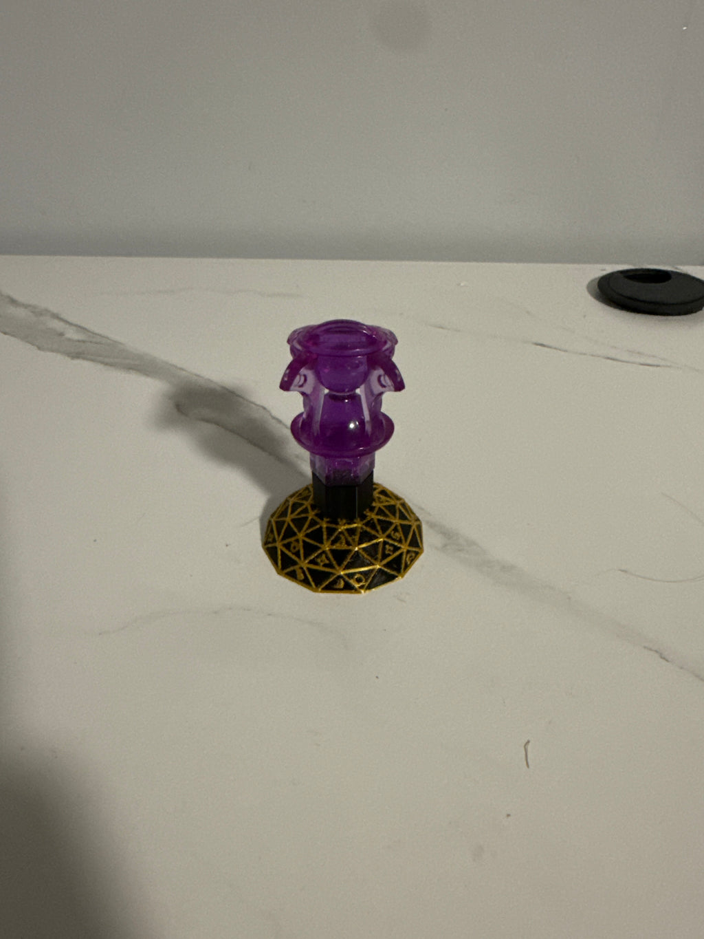Magic Trap Holder (Multicolor)