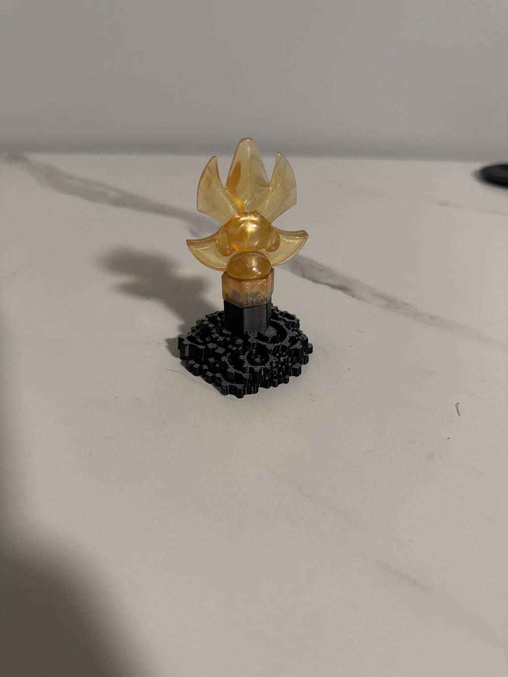 Tech Trap Holder (Multicolor)