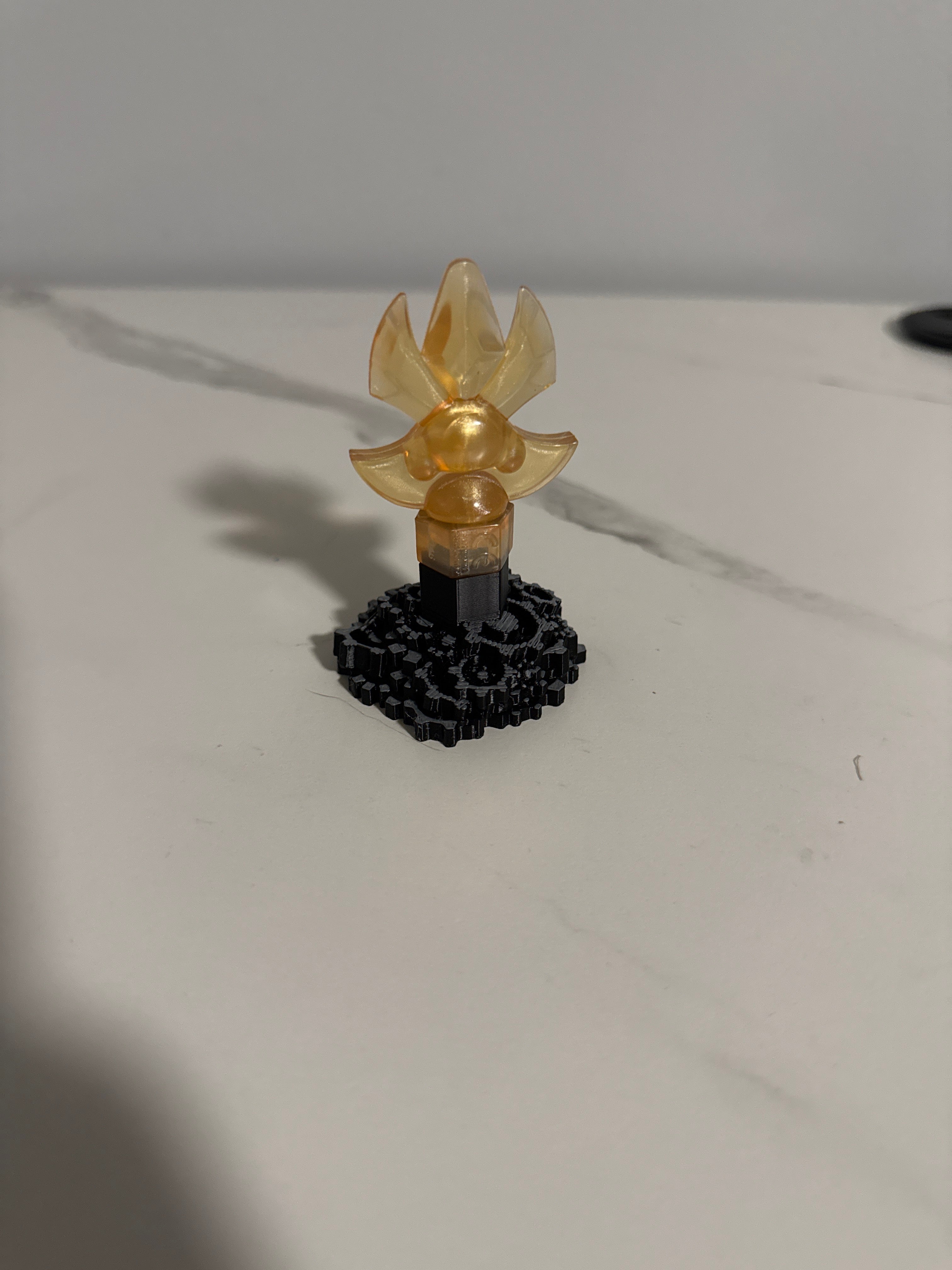 Tech Trap Holder (Multicolor)